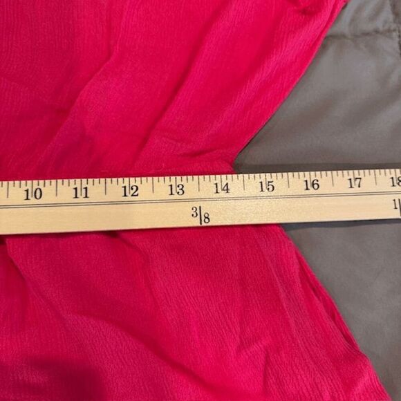 Smell the Roses Short Romper Deep Pink Elastic Waist and Neck w/Tie Size Large - Picture 9 of 11